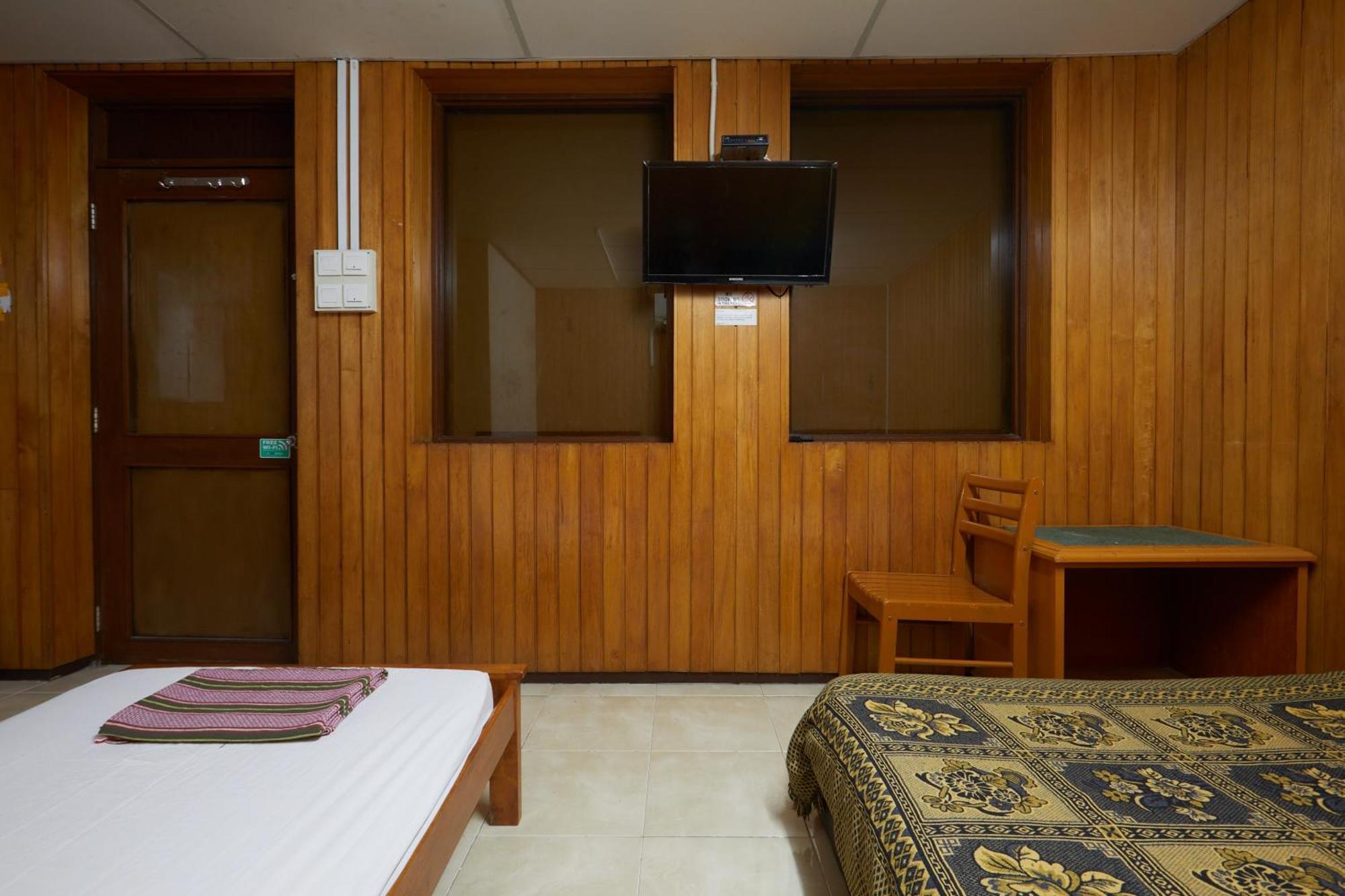 Ros Heritage Motel Джордж Таун Екстериор снимка