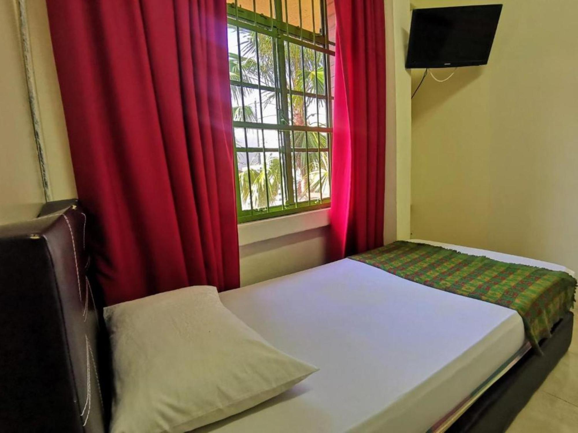 Ros Heritage Motel Джордж Таун Екстериор снимка